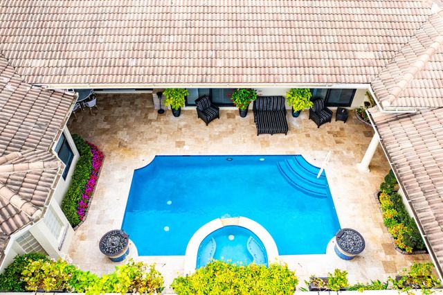 16481 Braeburn Ridge Trail, Delray Beach, FL 33446