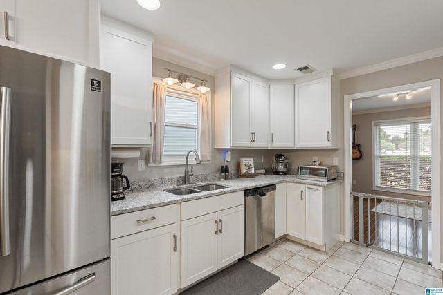 132 SUMMER HILL DRIVE, Alabaster, AL 35007