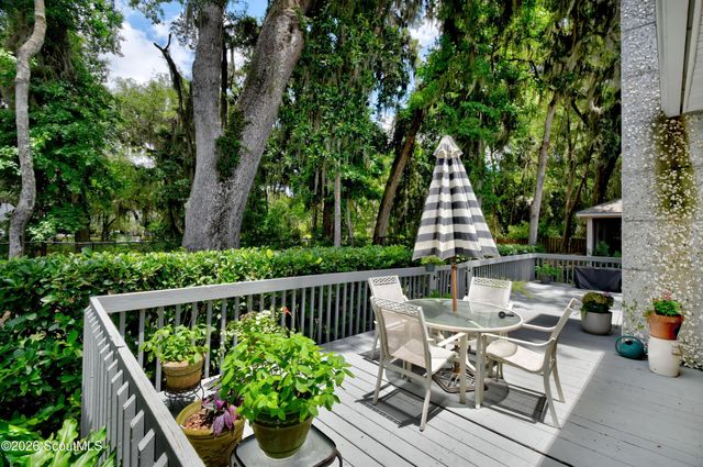 229 West Commons Drive, St. Simons Island, GA 31522