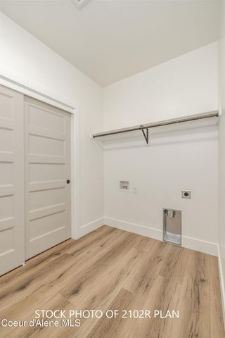 9105 W Swather Ave, Rathdrum, ID 83858