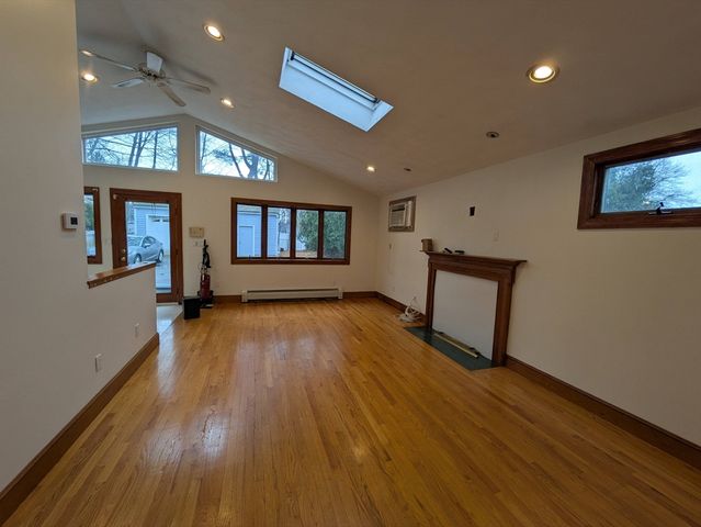16 Nathaniel Rd, Winchester, MA 01890