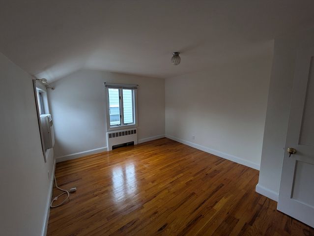 16 Nathaniel Rd, Winchester, MA 01890