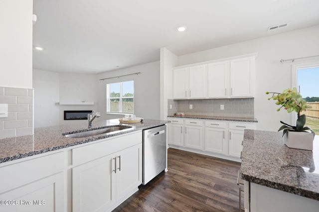 1051 Queensland Lane, Ayden, NC 28513