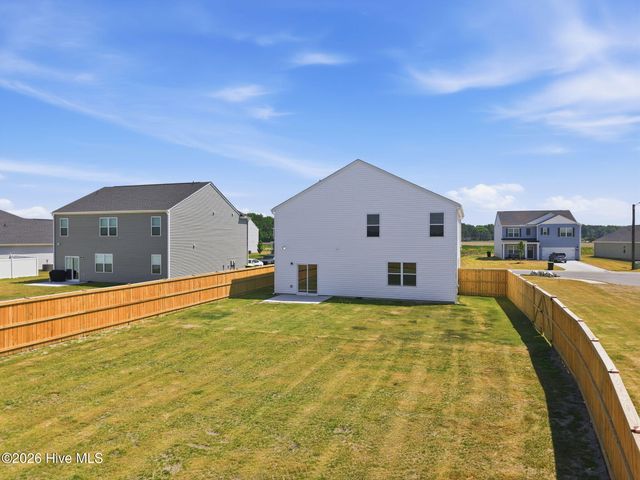 1051 Queensland Lane, Ayden, NC 28513
