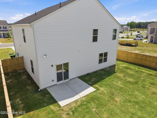 1051 Queensland Lane, Ayden, NC 28513