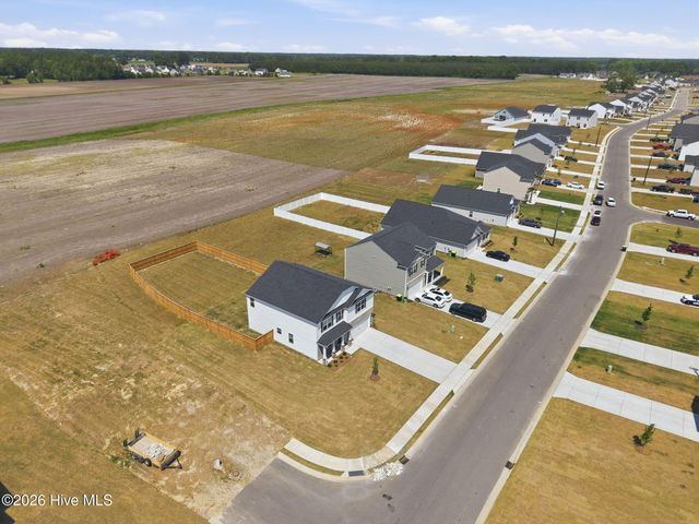 1051 Queensland Lane, Ayden, NC 28513
