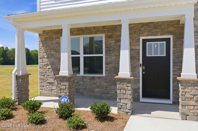 1051 Queensland Lane, Ayden, NC 28513