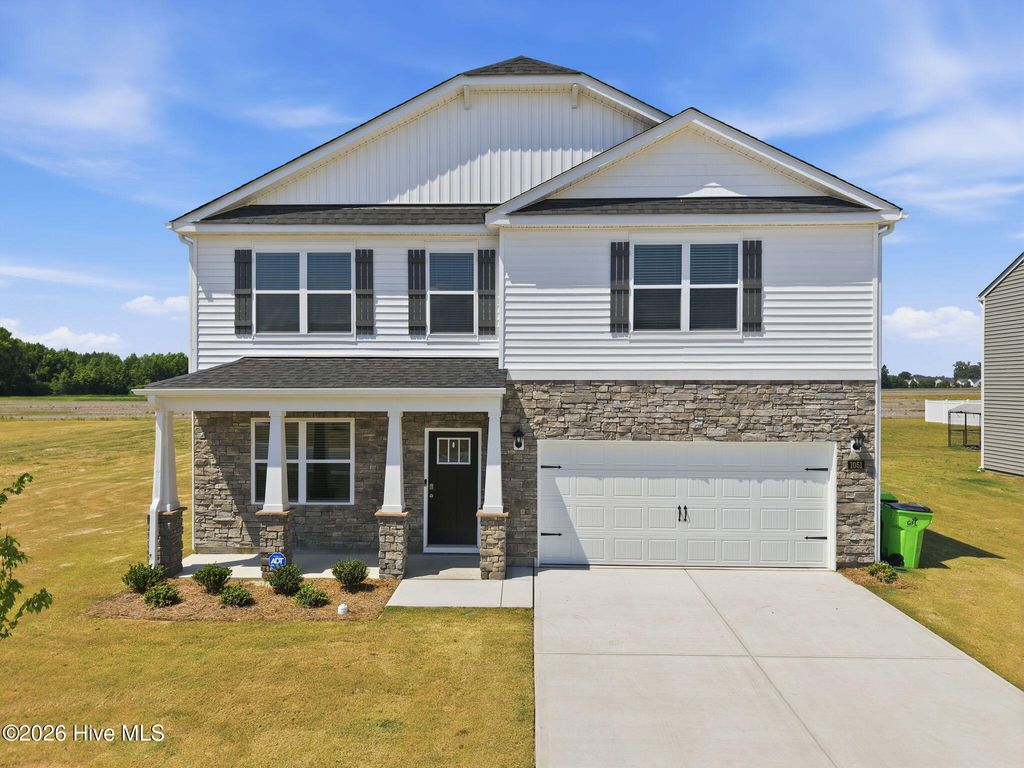 1051 Queensland Lane, Ayden, NC 28513