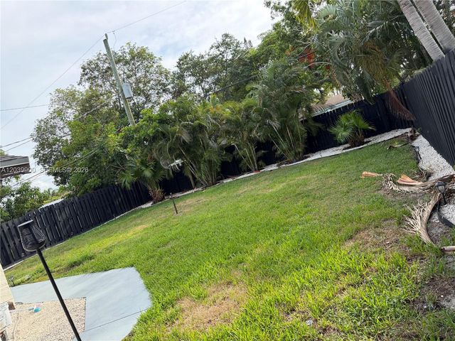 1533 NW 2nd Ave 1, Fort Lauderdale, FL 33311
