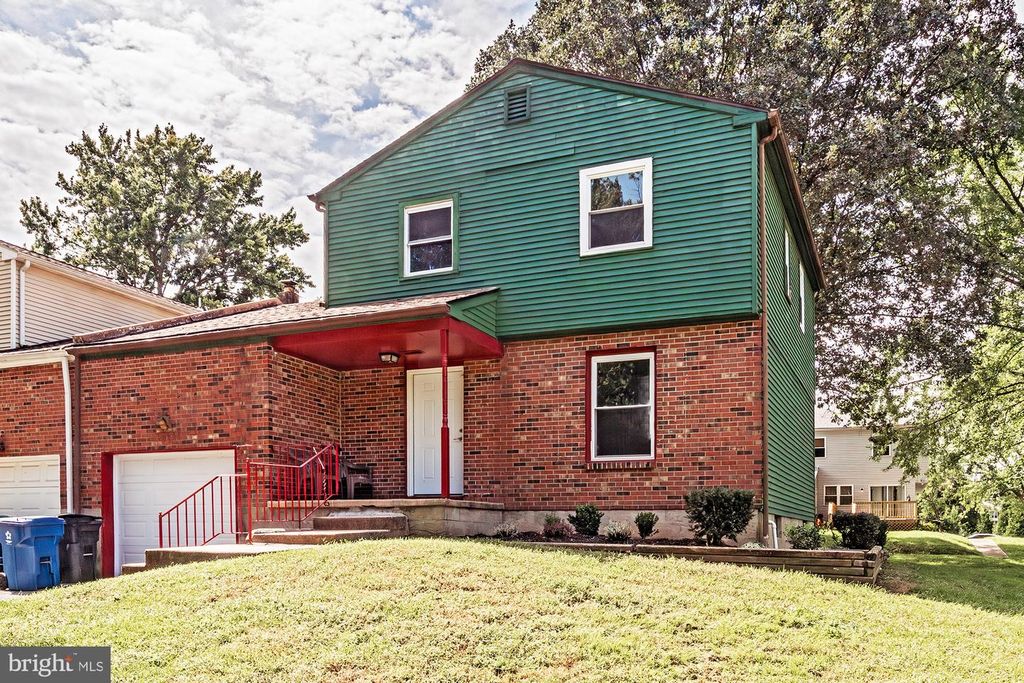 52 GREENBRIDGE DR, Newark, DE 19713