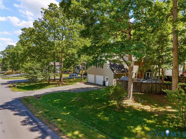 13201 Lauren Ln, Midlothian, VA 23114
