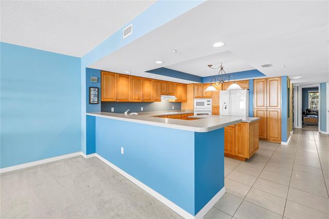 16326 GULF BOULEVARD 308, Redington Beach, FL 33708