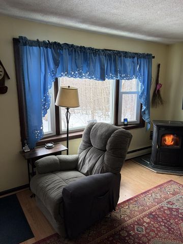 11 Maltese Road, Stamford, VT 05352