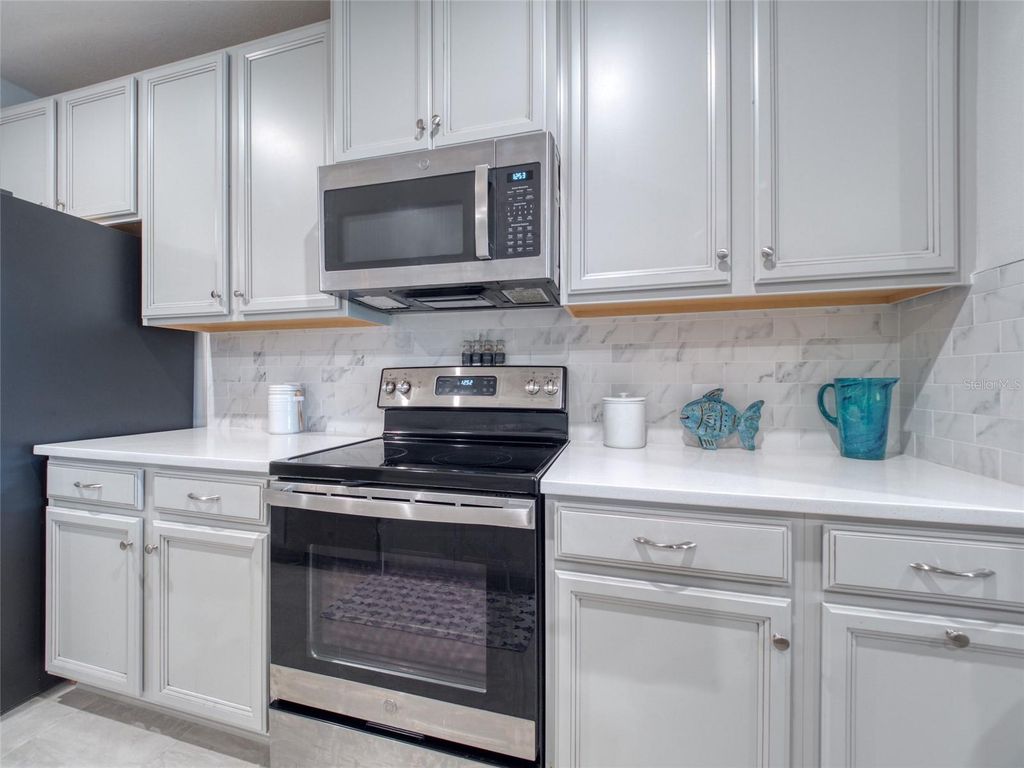 Image 20 of property listing at 16308 LADY PALM DRIVE, Port Charlotte, FL 33953