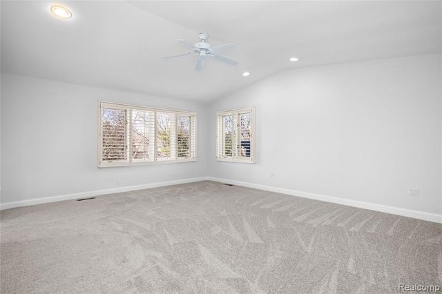 4695 Maura Lane, West Bloomfield, MI 48323