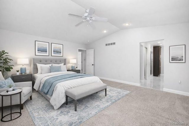 4695 Maura Lane, West Bloomfield, MI 48323