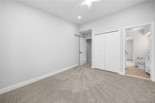4695 Maura Lane, West Bloomfield, MI 48323