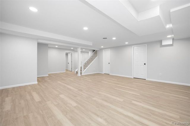4695 Maura Lane, West Bloomfield, MI 48323