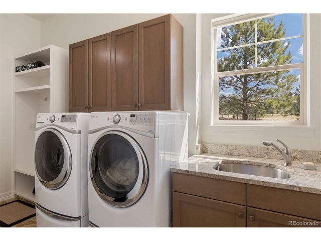 5043 Vermillion Dr, Castle Rock, CO 80108