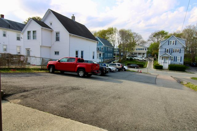 38 Denison Avenue 2, New London, CT 06320