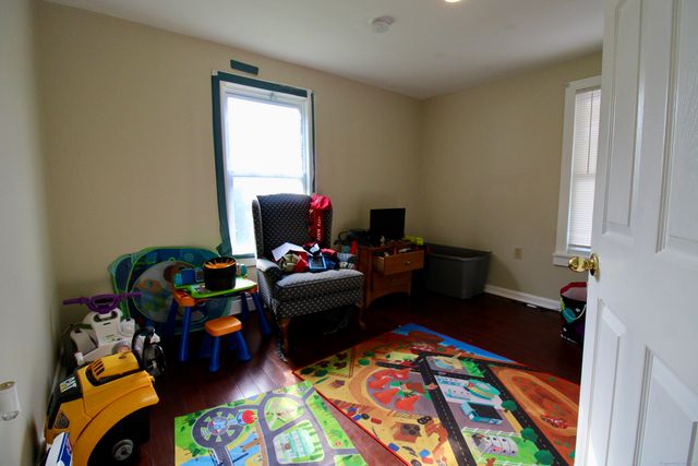 38 Denison Avenue 2, New London, CT 06320