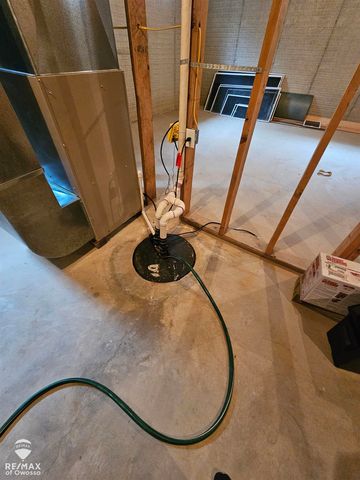 2431 S Morrice Road, Owosso Twp, MI 48867