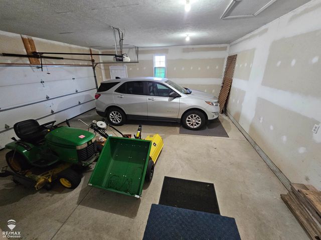 2431 S Morrice Road, Owosso Twp, MI 48867