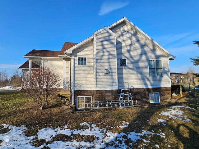 2431 S Morrice Road, Owosso Twp, MI 48867