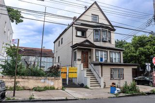 1460 Commonwealth Avenue, Bronx, NY 10460