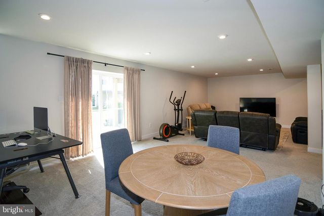 17 SEQUOIA CT, Williamstown, NJ 08094