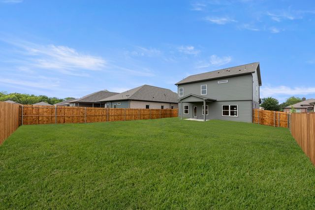 1231 Anderson Drive, Trenton, TX 75490