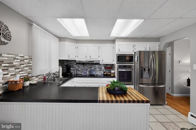 740 PUBLIC RD, Bethlehem, PA 18015