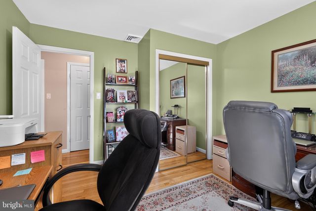 740 PUBLIC RD, Bethlehem, PA 18015