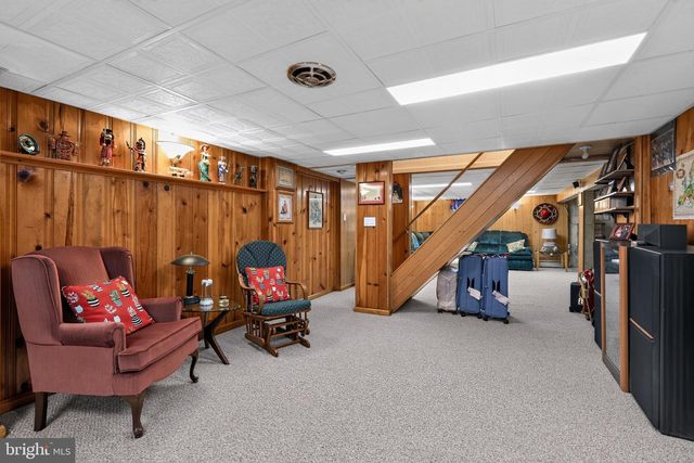 740 PUBLIC RD, Bethlehem, PA 18015