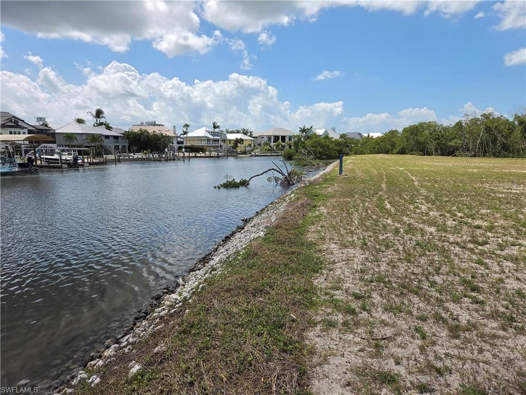 18231 Old Pelican Bay DR, FORT MYERS BEACH, FL 33931 — photo 2
