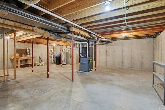 53255 Saint Matthew Court, Granger, IN 46530