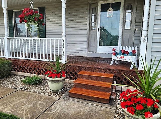 53255 Saint Matthew Court, Granger, IN 46530