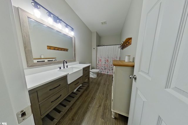 1013 Pearson Road, Woodruff, SC 29388