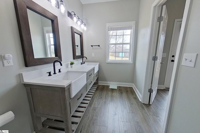 1013 Pearson Road, Woodruff, SC 29388