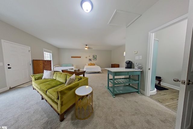 1013 Pearson Road, Woodruff, SC 29388