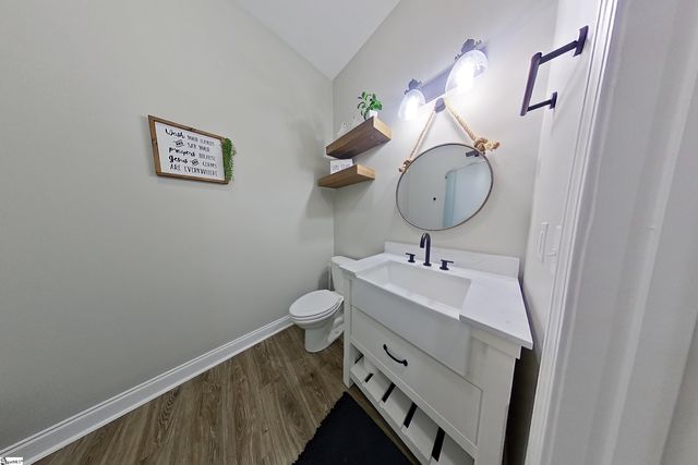 1013 Pearson Road, Woodruff, SC 29388