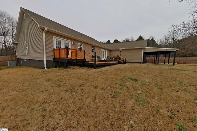 1013 Pearson Road, Woodruff, SC 29388