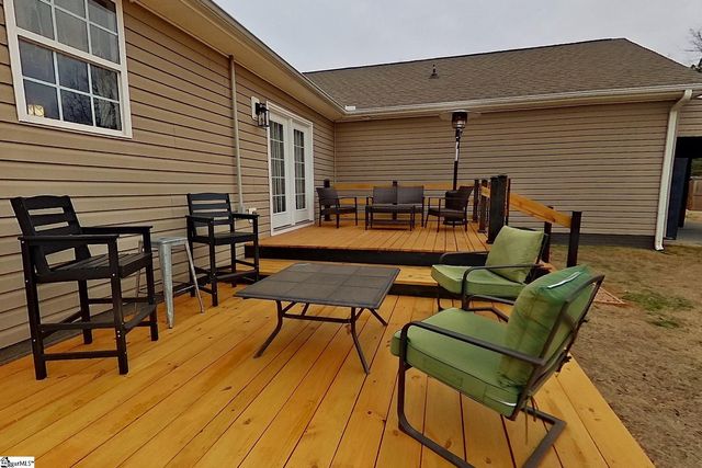 1013 Pearson Road, Woodruff, SC 29388