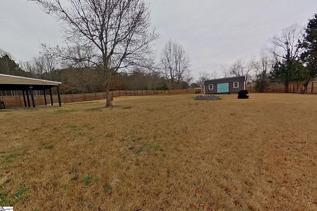 1013 Pearson Road, Woodruff, SC 29388