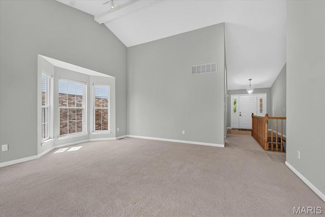 922 Penny Lane, St Peters, MO 63376