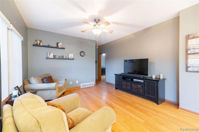 28101 Elwell Road, Belleville, MI 48111