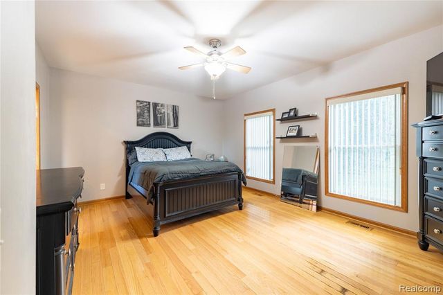 28101 Elwell Road, Belleville, MI 48111