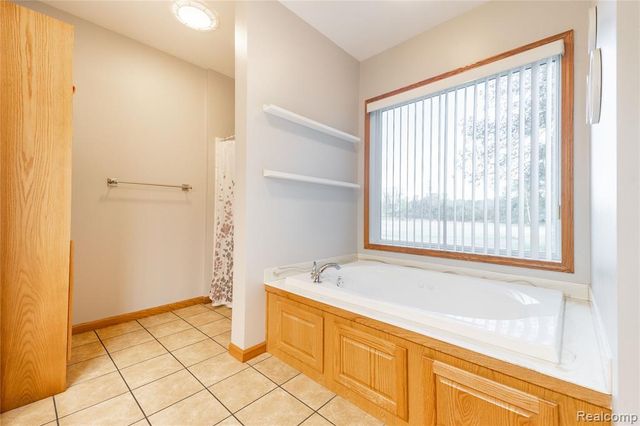 28101 Elwell Road, Belleville, MI 48111