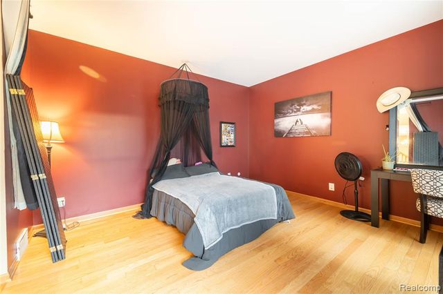 28101 Elwell Road, Belleville, MI 48111