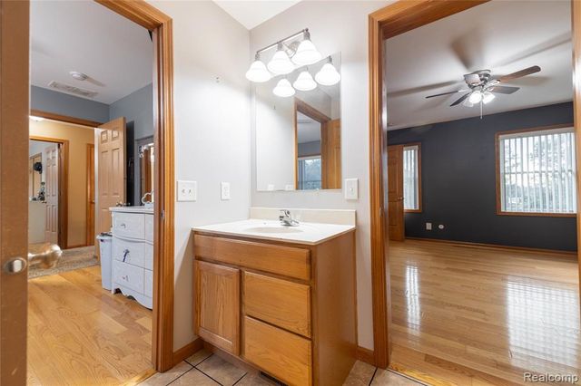 28101 Elwell Road, Belleville, MI 48111